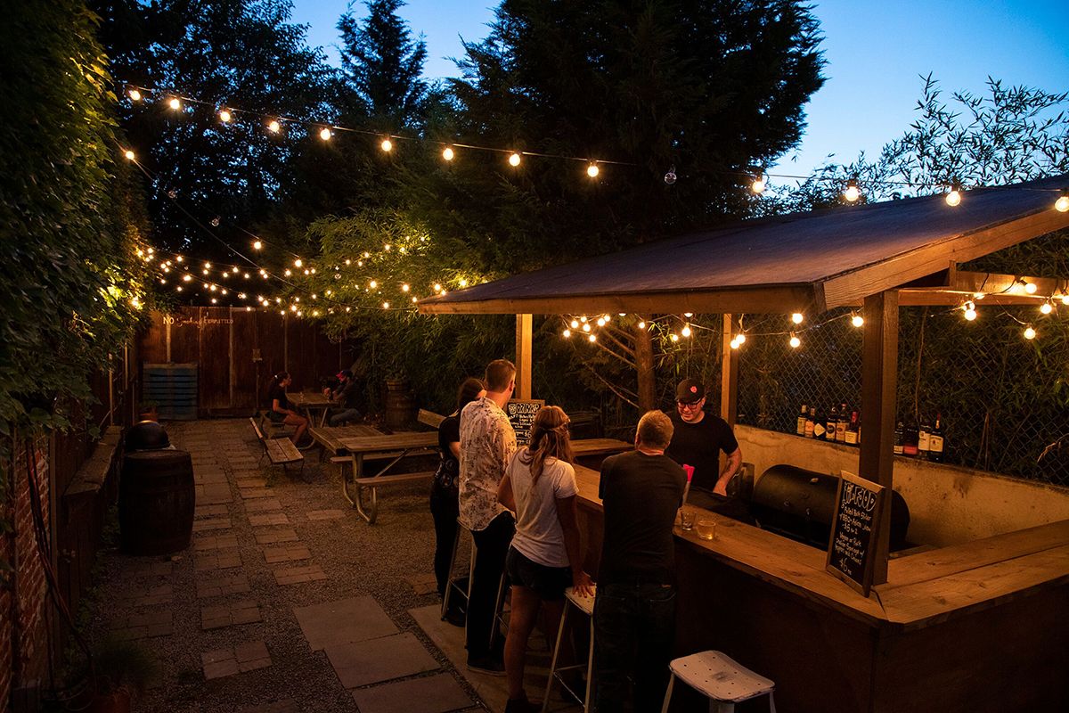 barcade bar
